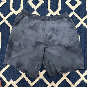 Lululemon pace breaker shorts